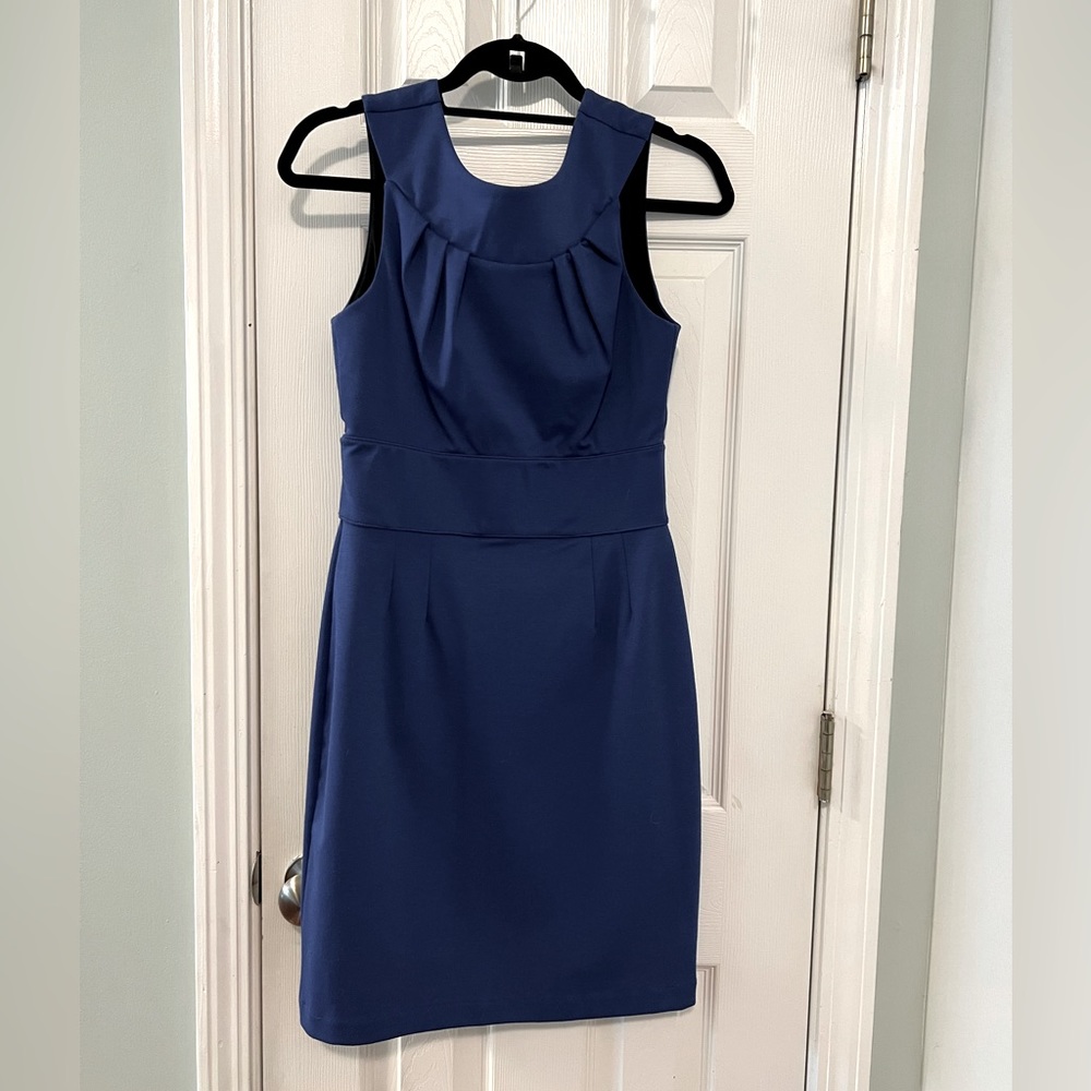 Navy banana republic dress size 2.